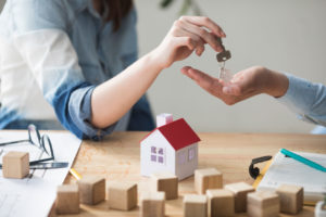 Comprar com uma Imobiliária